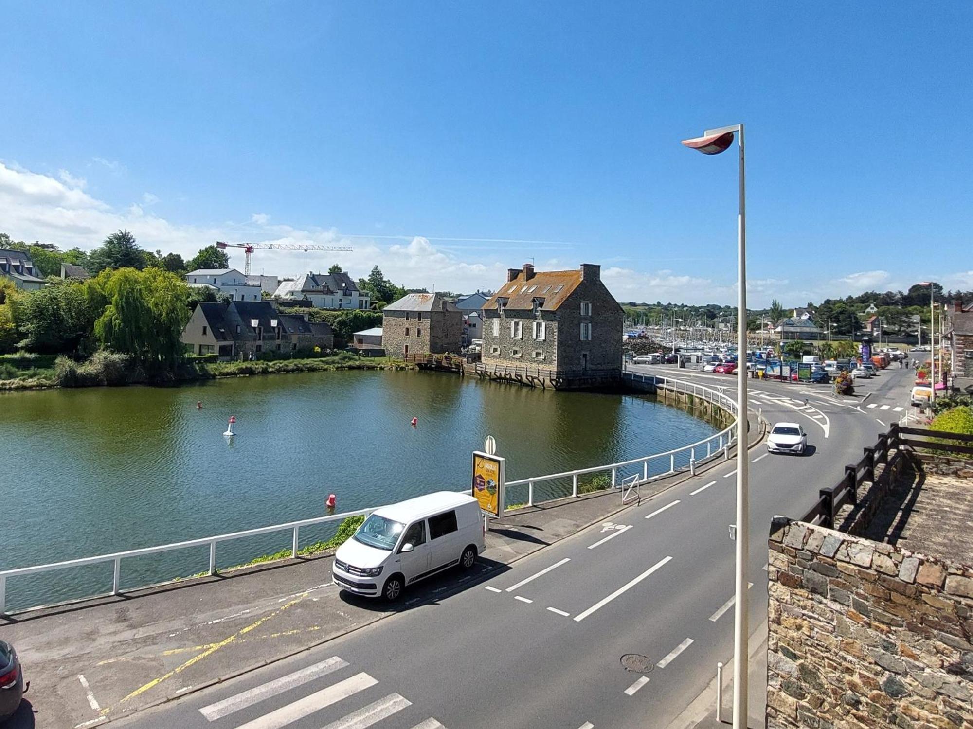 Appartement Vue Etang Et Port De Dahouet Pleneuf-Val-Andre Exteriör bild