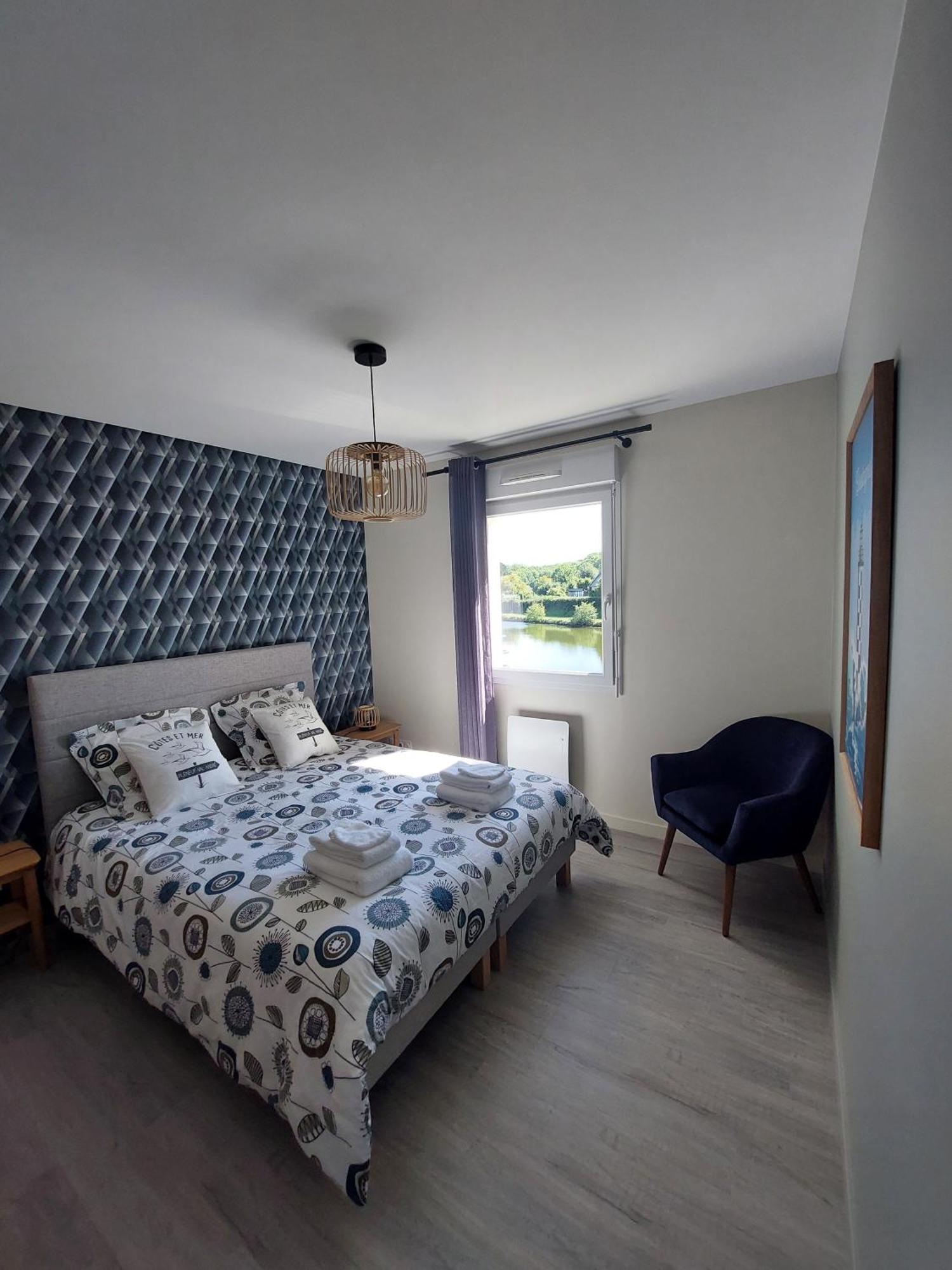 Appartement Vue Etang Et Port De Dahouet Pleneuf-Val-Andre Exteriör bild